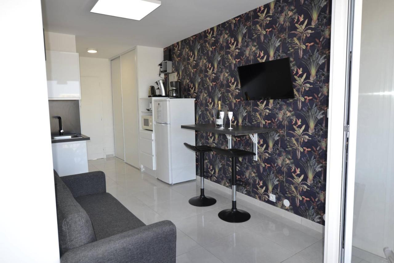 Studio Naturiste "Tropiques" Heliopolis Fg Agde Exteriör bild